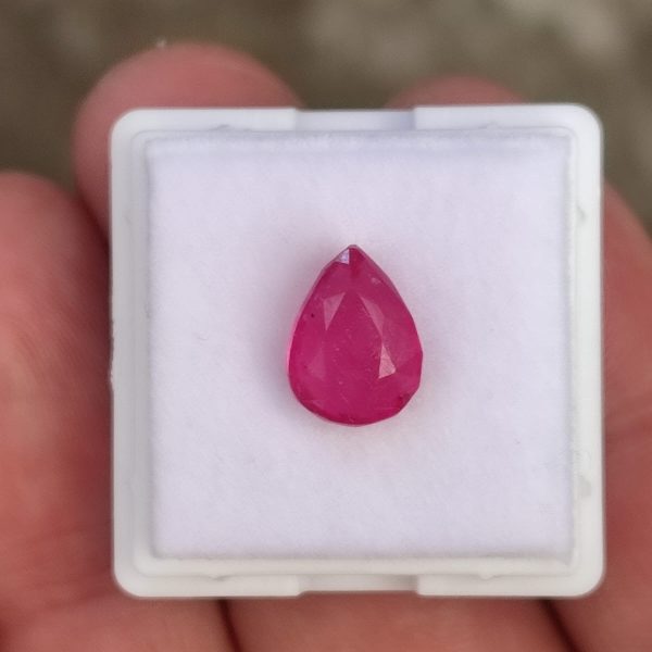 ZAFIRO PINK INTENSO 10.0 x 7.7 x 5.5 M.M. GOTA